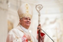 CITTADINANZA ONORARIA PER MONS. DOMENICO CORNACCHIA: PROTOCOLLATA LA PROPOSTA DI MOLFETTAFREE AL COMUNE DI MOLFETTA