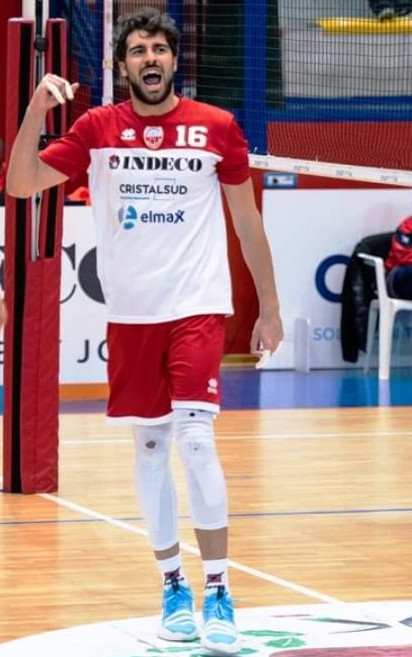 LA PALLAVOLO MOLFETTA CONFERMA IL CENTRALE ALESSANDRO TRITTO PER IL PROSSIMO CAMPIONATO NAZIONALE DI SERIE B