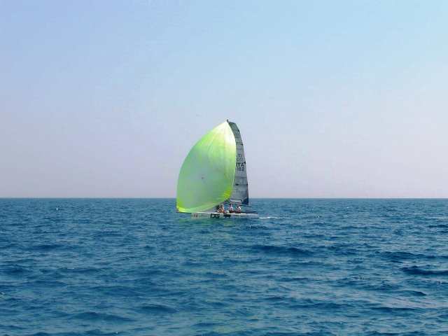 ALLA 19 EDIZIONE DELLA SAILING & COOKING 1 TROFEO FABIO MAZZILLI LASSOCIAZIONE MEDITERRANEO VELA MOLFETTA CONQUISTA IL PRIMO POSTO
