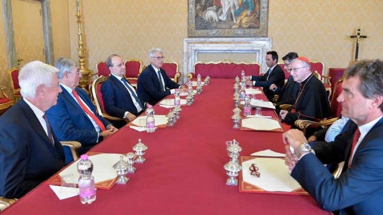 ACCORDO SIGLATO TRA LOSPEDALE BAMBINO GES, IL POLO DEL GEMELLI E LA CATTOLICA DI ROMA PER POTENZIARE I SETTORI DELLA RICERCA, DELLA CURA E DELLA FORMAZIONE IN MEDICINA