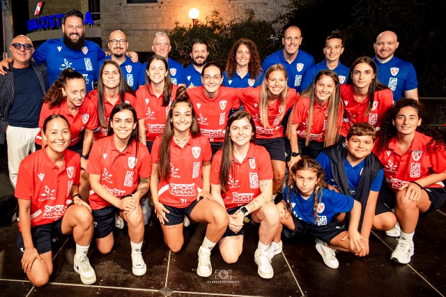 DEBUTTO STAGIONALE IN CASA PER LA FEMMINILE MOLFETTA NEL CAMPIONATO DI CALCIO A 5 SERIE A. AL PALAPOLI ARRIVA LA NEOPROMOSSA T&T ROYAL LAMEZIA