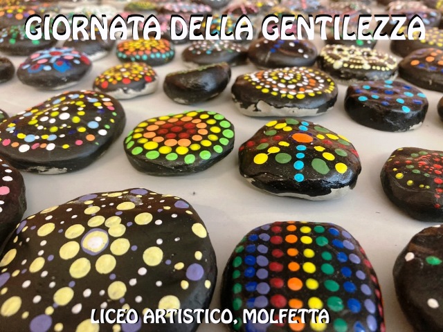 PROMUOVERE LATTENZIONE E IL RISPETTO VERSO IL PROSSIMO, LA CORTESIA E LA BUONA EDUCAZIONE. IL LICEO ARTISTICO DI MOLFETTA CELEBRA LA GIORNATA MONDIALE DELLA GENTILEZZA