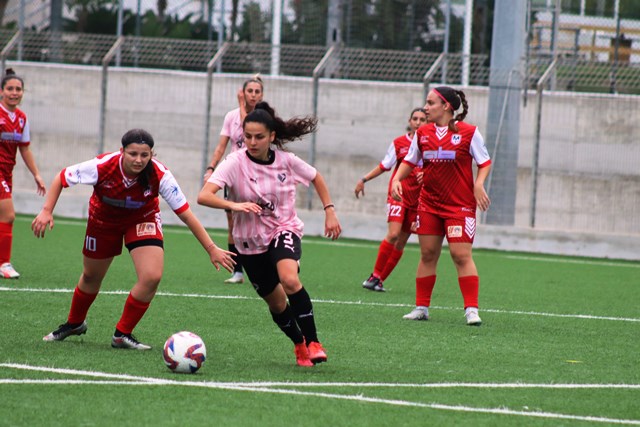 TRASFERTA A NAPOLI PER LE BIANCOROSSE DELLA MOLFETTA CALCIO FEMMINILE, ALLA RICERCA DI PUNTI SALVEZZA