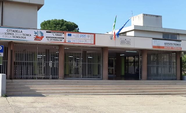 AL VIA GLI OPEN DAY DELLIISS GALILEO FERRARIS DI MOLFETTA. PER UNA STORIA SCRITTA AL FUTURO