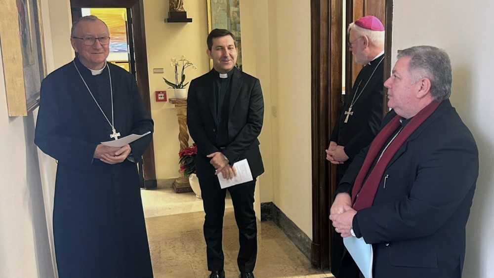 LE PRIME CELEBRAZIONE EUCARISTICHE A MOLFETTA DI MONS. VINCENZO TURTURRO