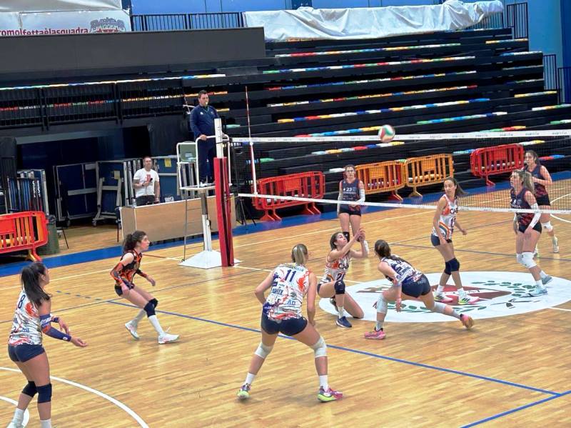 ULTIMA GARA CASALINGA DI QUESTA STAGIONE PER LA DINAMO CAB MOLFETTA. AL PALAPOLI SFIDA CONTRO ASEM VOLLEY BARI PER PROVARE A CONQUISTARE I PRIMI PUNTI IN QUESTI PLAYOFF PROMOZIONE