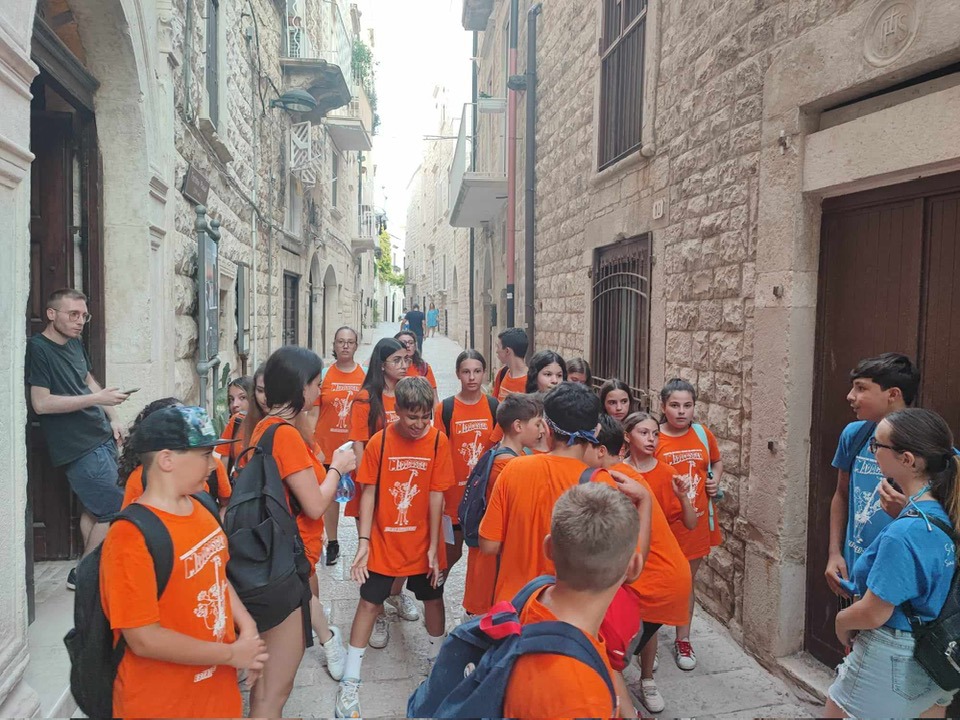 LA CACCIA AL TESORO NEL CENTRO STORICO DEI RAGAZZI DELL'ORATORIO SALESIANO DON BOSCO