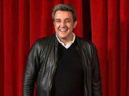 IL 26 LUGLIO A MOLFETTA FLAVIO INSINNA E L'ORCHESTRA SINFONICA OLES