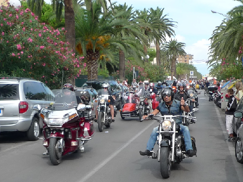 31 AGOSTO E 1 SETTEMBRE TORNA IL MOTORADUNO A MOLFETTA CON LA SAGRA DEL PESCE AZZURRO
