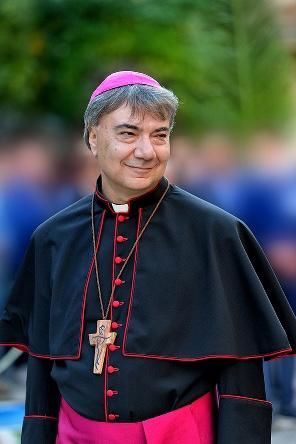 E' DIVENTATO CARDINALE MONS. MIMMO BATTAGLIA, ARCIVESCOVO DI NAPOLI