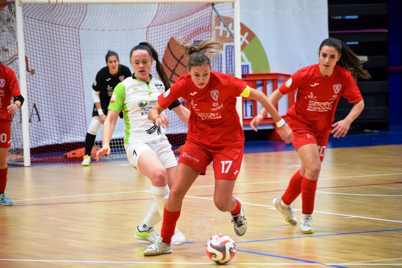 DECIMA GIORNATA DEL CAMPIONATO DI SERIE A DI CALCIO A 5 FEMMINILE. IMPEGNO CASALINGO AL PALAPANSINI DI GIOVINAZZO PER LA FEMMINILE MOLFETTA