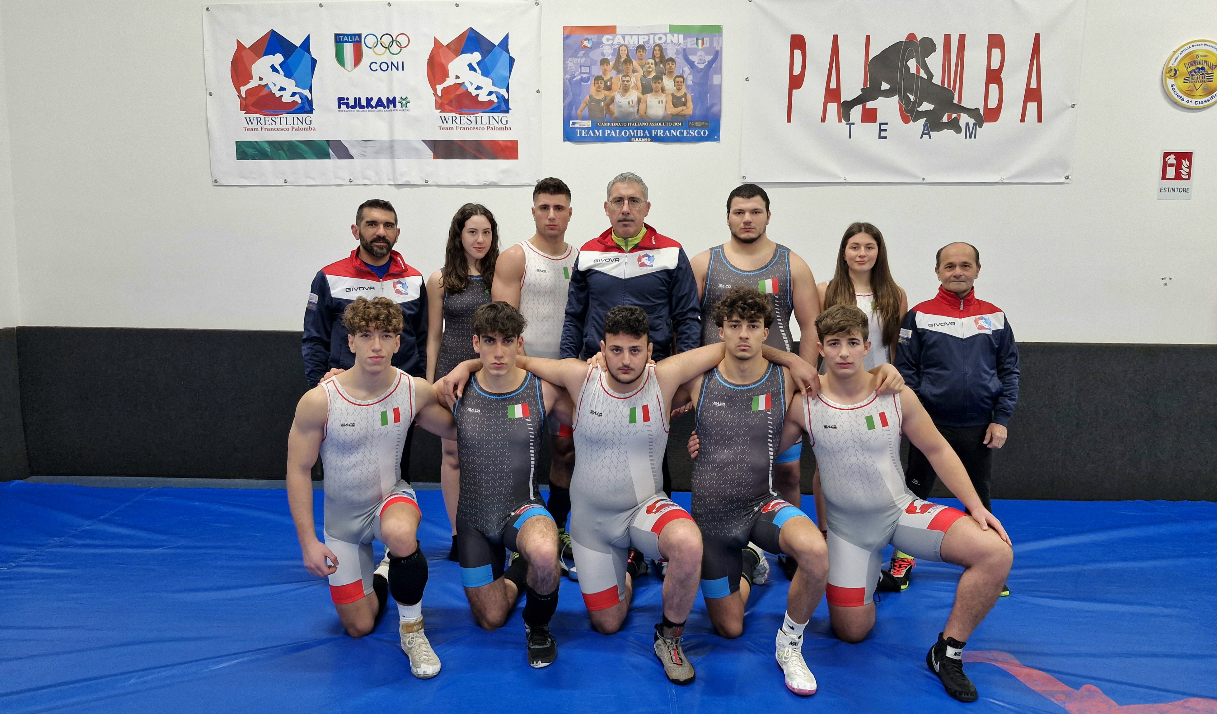 LOTTA LIBERA. IL TEAM PALOMBA FRANCESCO IN PARTENZA PER IL CAMPIONATO ITALIANO ASSOLUTO