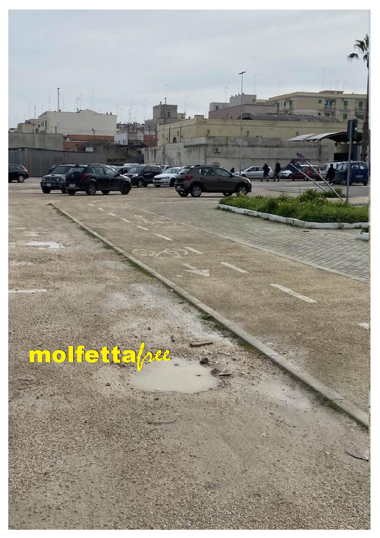L'AREA DIETRO AL MATTATOIO: HANNO TAGLIATO L'ERBA ALTA MA TUTTO IN ABBANDONO E NEL DEGRADO