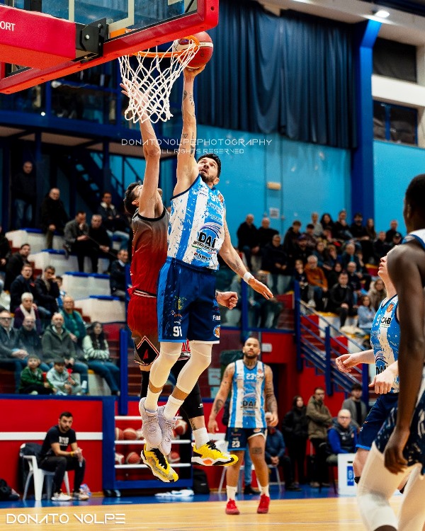 SABATO 12 APRILE, SFIDA AL PALASASSI DI MATERA PER LA DAI OPTICAL VIRTUS BASKET MOLFETTA