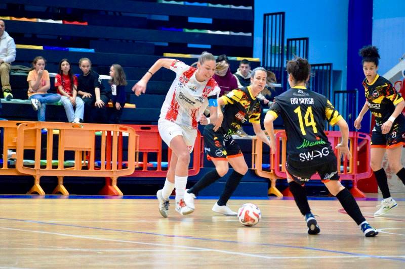 FEMMINILE MOLFETTA SCONFITTA IN CASA DAL TIKITAKA PLANET FRANCAVILLA NELLA 24 GIORNATA DEL CAMPIONATO DI CALCIO A 5 DI SERIE A