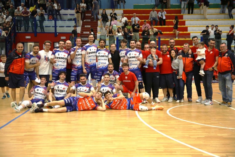 SETTIMA VITTORIA CONSECUTIVA PER LINDECO MOLFETTA CHE AL PALAPOLI HA SCONFITTO 3-1 IL GI RETROCESSO LECCE
