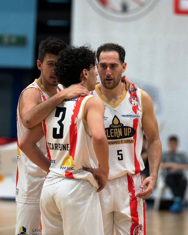CON LA SCONFITTA AL PALAPOLI CONTRO IL CUS FOGGIA TERMINA LA CORSA PLAY-OFF PER LA PROMOZIONE IN SERIE B INTERREGIONALE DELLA CLEAN UP MOLFETTA
