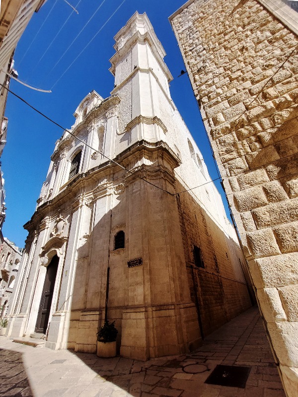 ALLA SCOPERTA DEI TESORI DI PUGLIA... QUESTO WEEKEND VISITE GUIDATE ALLA CHIESA DI SAN PIETRO NEL CENTRO STORICO DI MOLFETTA