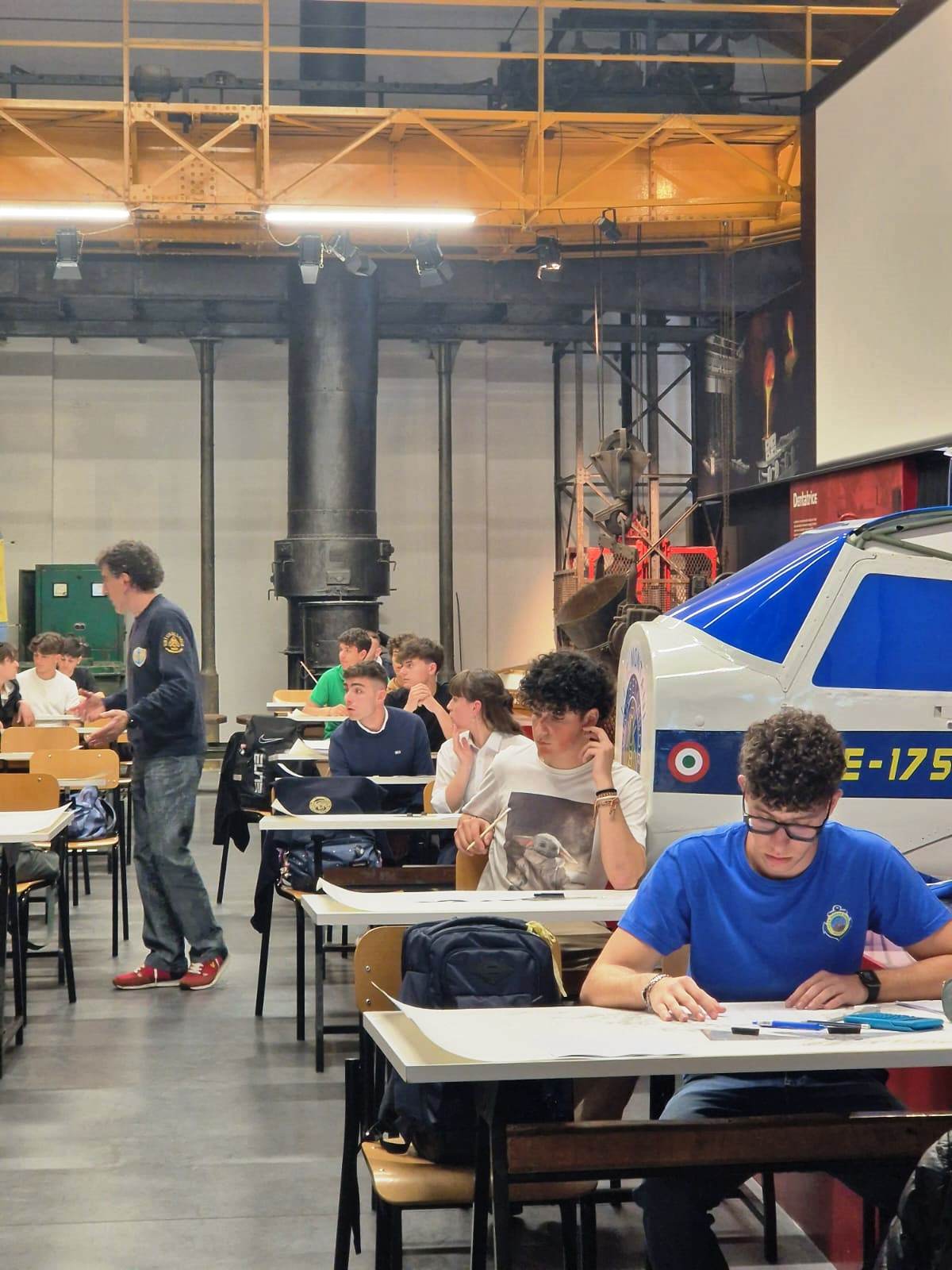 ALLA 10 GARA NAZIONALE DEI NAUTICI LO STUDENTE GIUSEPPE PISCOPO DELLISTITUTO TECNICO NAUTICO DI MOLFETTA HA CONQUISTATO IL TERZO POSTO