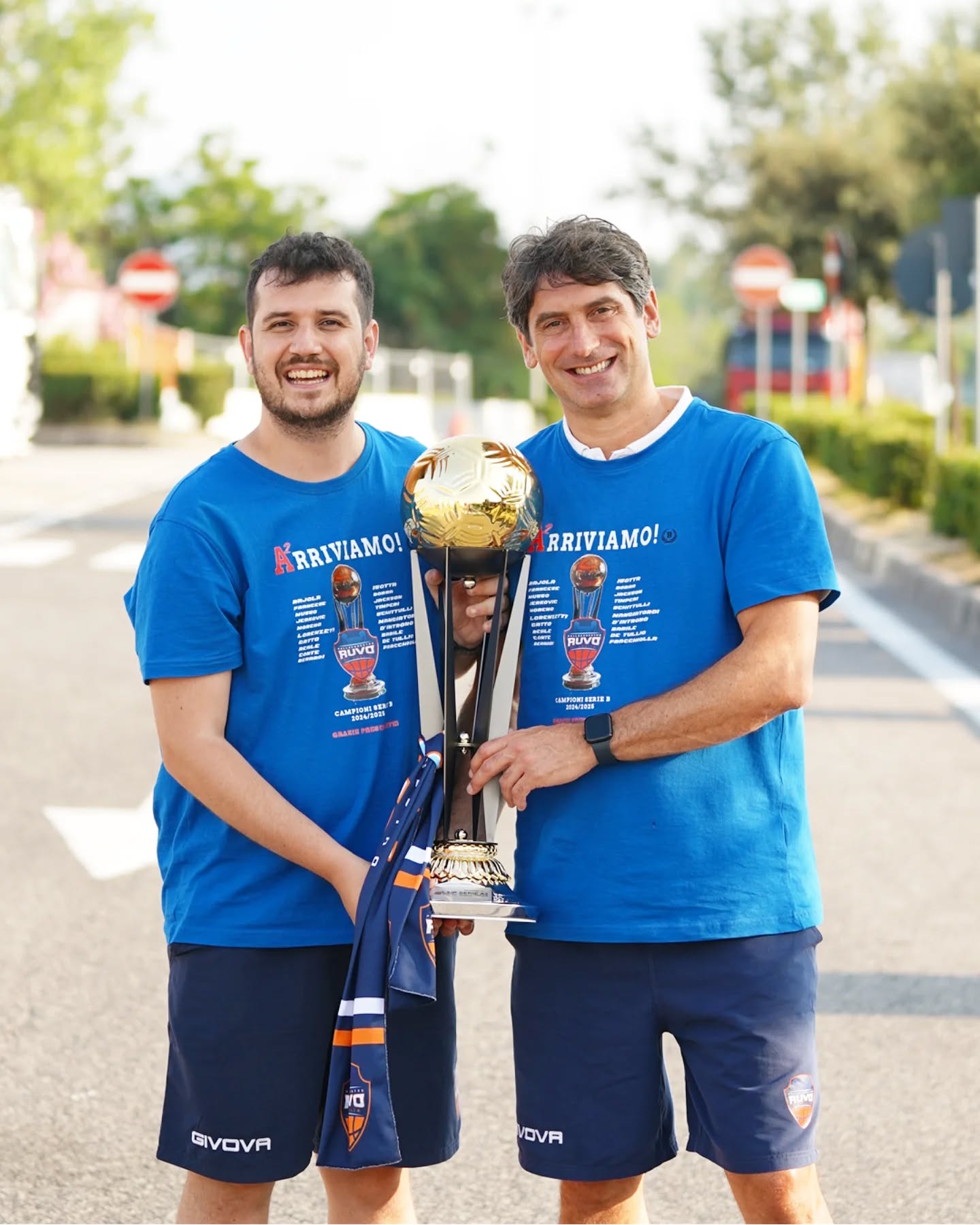LA FORMAZIONE DI BASKET CRIFO WINES RUVO DI PUGLIA PROMOSSA IN SERIE A2. UN TRAGUARDO IMPORTANTE RAGGIUNTO ANCHE CON IL CONTRIBUTO DEL MOLFETTESE ASSISTANT COACH MIRCO FRANCESE
