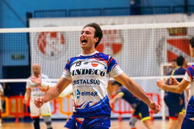 ANCHE ALESSANDRO CIAVARELLA SI CONFERMA NELLA BATTERIA DEGLI SCHIACCIATORI DELLINDECO MOLFETTA NELLA PROSSIMA STAGIONE