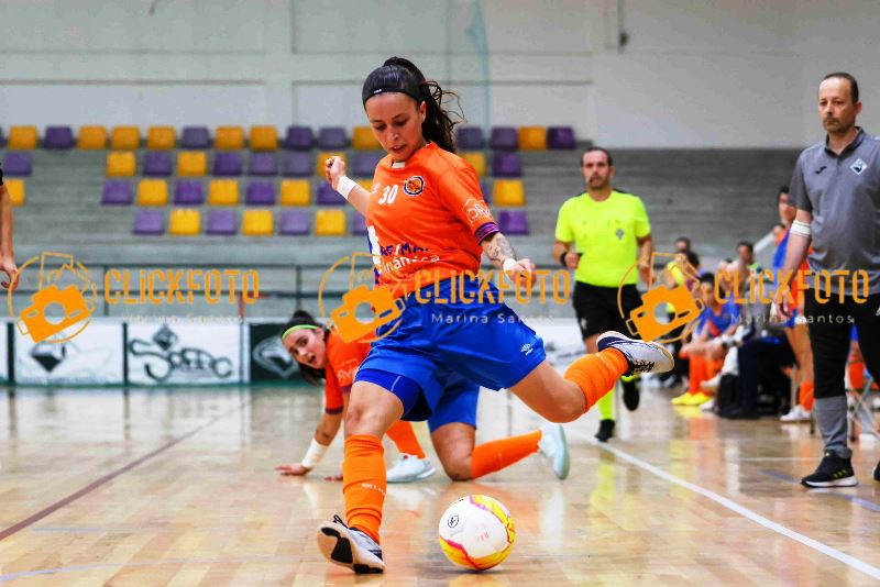 LA FEMMINILE MOLFETTA INGAGGIA LA GIOCATRICE PORTOGHESE PATRICIA SOUSA