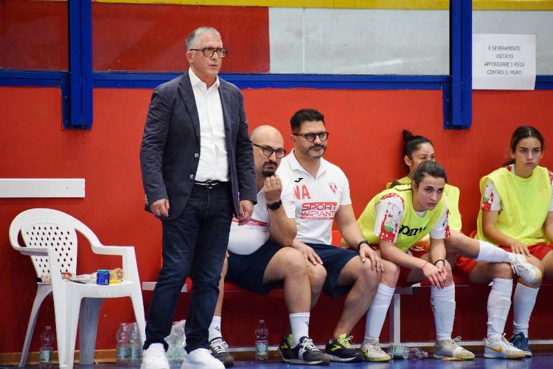 MISTER DIEGO IESSI: DA UN PASSO INDIETRO... FA UN PASSO IN AVANTI PERCH AL CUOR NON SI COMANDA. GUIDER LA FEMMINILE MOLFETTA ANCHE NELLA PROSSIMA STAGIONE