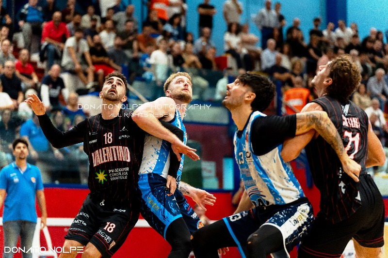 PER LA TERZA GIORNATA DEL CAMPIONATO DI SERIE B INTERREGIONALE ARRIVA AL PALAPOLI SVINCOLATI MILAZZO