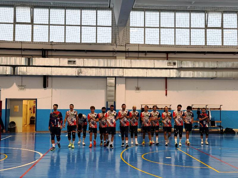 NELLA PRIMA GIORNATA DEL CAMPIONATO DI SERIE D DI PALLAVOLO MASCHILE SCONFITTA IN TRASFERTA PER LA POLISPORTIVA DINAMO MOLFETTA