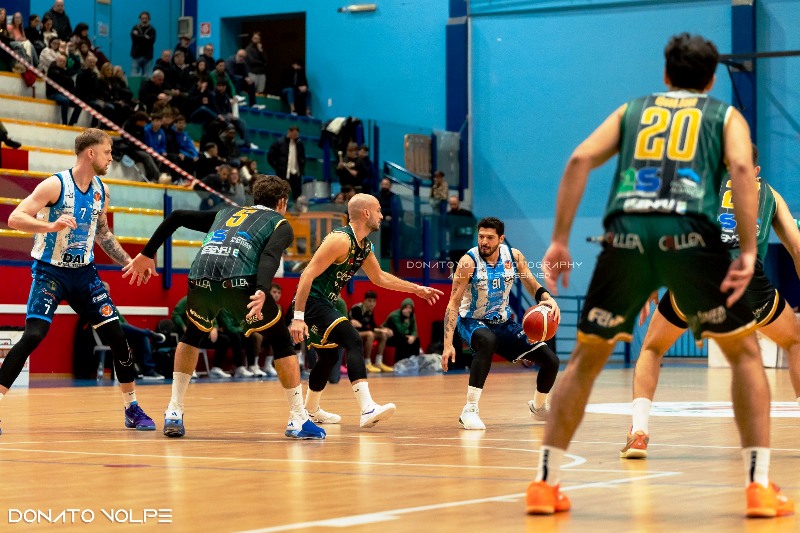 TRASFERTA AGEVOLE PER LA DAI OPTICAL VIRTUS BASKET MOLFETTA CONTRO L'ULTIMA IN CLASSIFICA ADRIA BARI