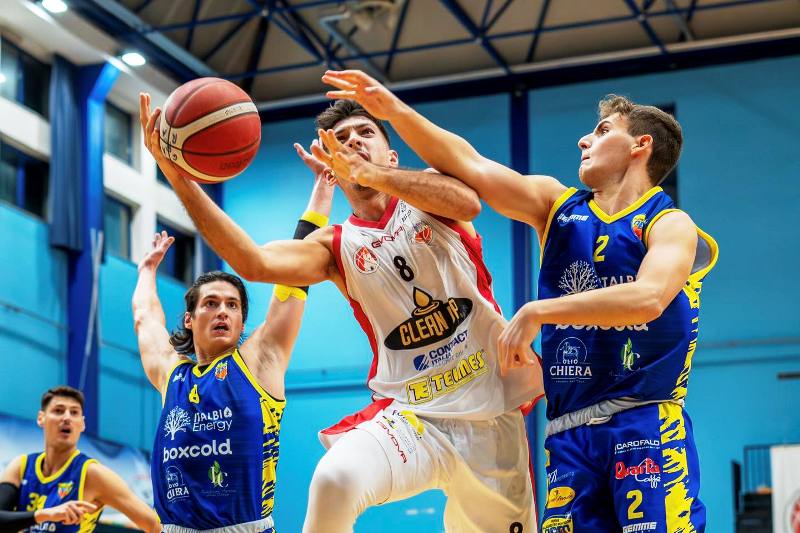 GARA AD ALTA TENSIONE PER LA CLEAN UP MOLFETTA CHE AL PALAPOLI OSPITA LA CAPOLISTA LECCE