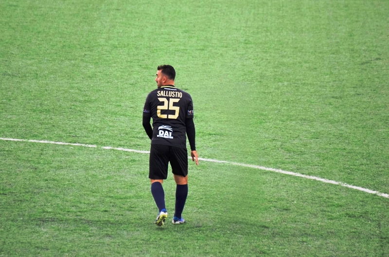 PRIMA VITTORIA NEL GIRONE DI RITORNO DEL CAMPIONATO DI PROMOZIONE PER IL BORGOROSSO MOLFETTA. I BIANCOROSSI VINCONO AD APRICENA PER 1-2