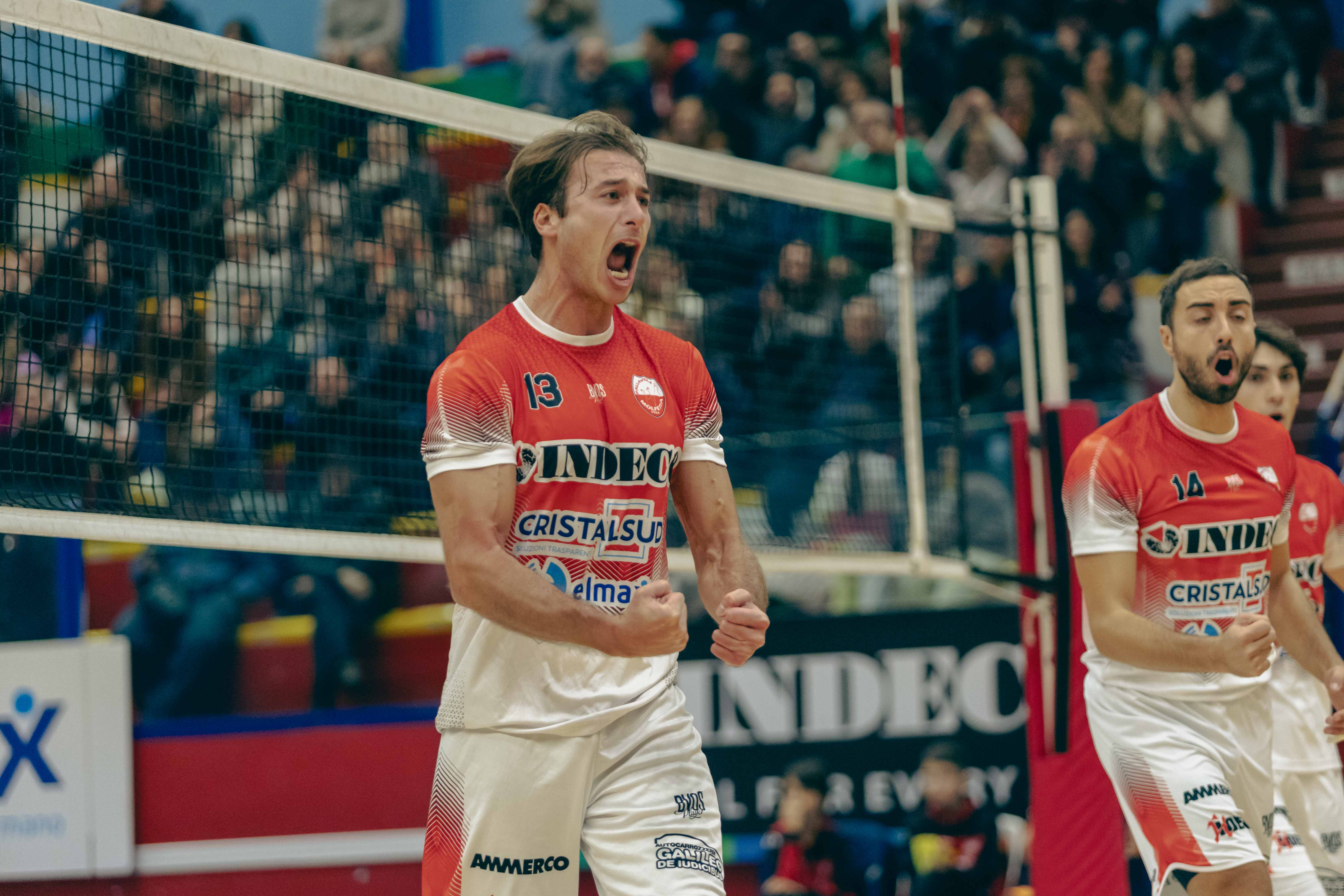 RIMONTA INDECO MOLFETTABATTURO IL CASARANO E ALLUNGO IN CLASSIFICA