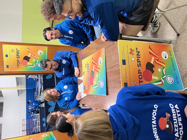 LO STAFF DEL TENNISTAVOLO DELL'AZZURRO MOLFETTA SI PREPARA AL PROGETTO EUROPEO ERASMUS+ 