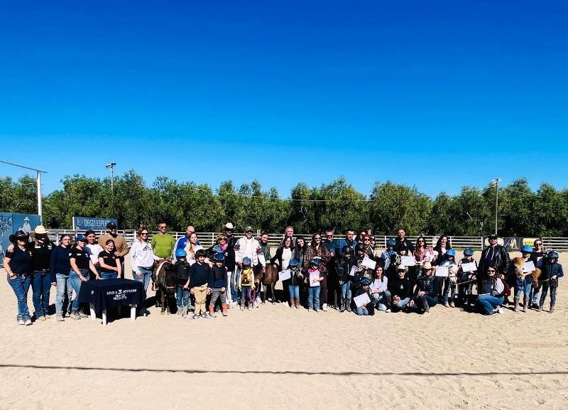PRESSO IL CENTRO IPPICO DELLA MACCHIA DEGLI ESPERTI A MOLFETTA SI � TENUTA UNA GARA AMATORIALE DI PONY REINING