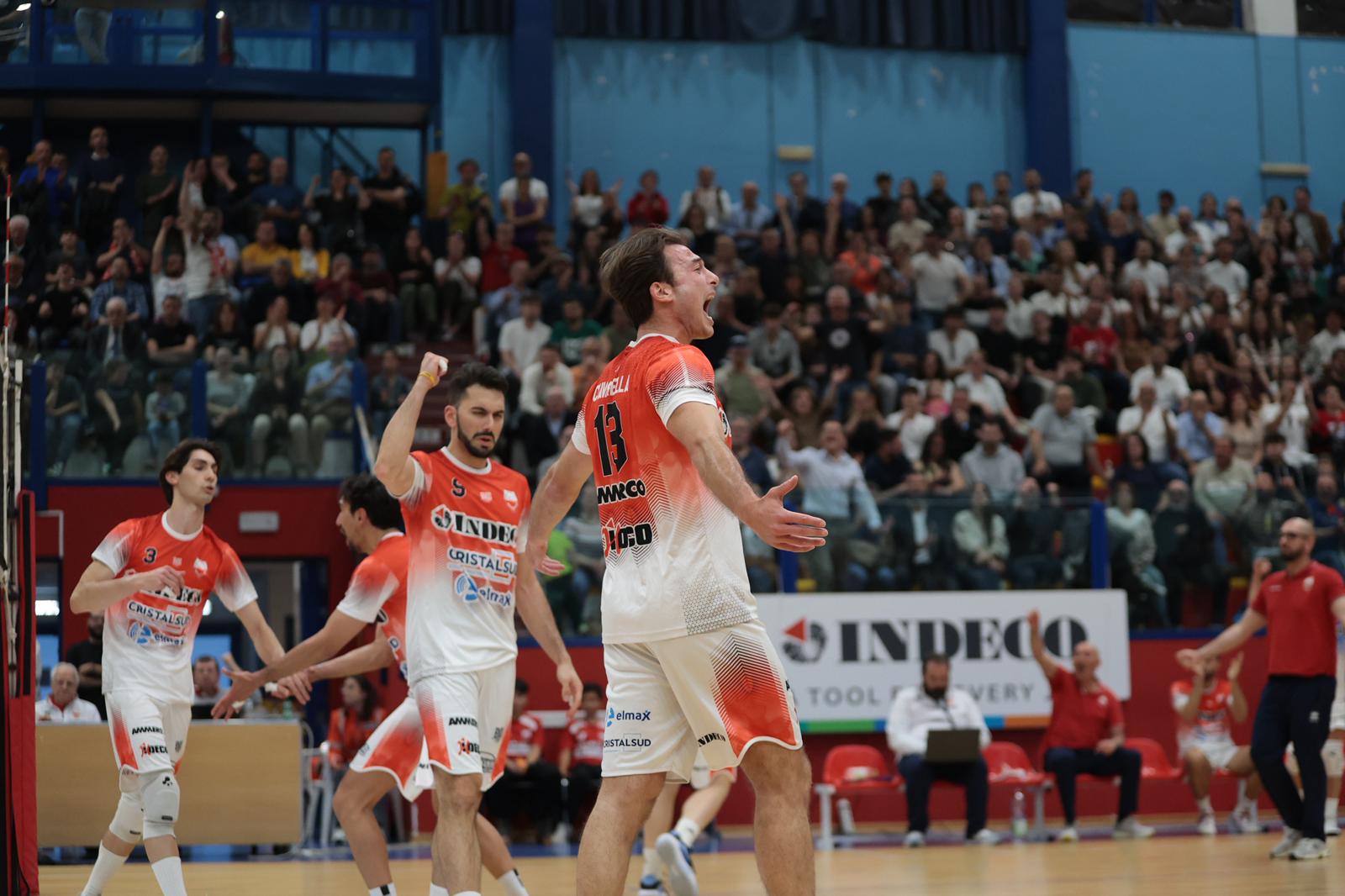 INDECO MOLFETTA SEI UNO SPETTACOLO BATTUTO VIBO IN GARAA 1 DEI PLAYOFF PROMOZIONE