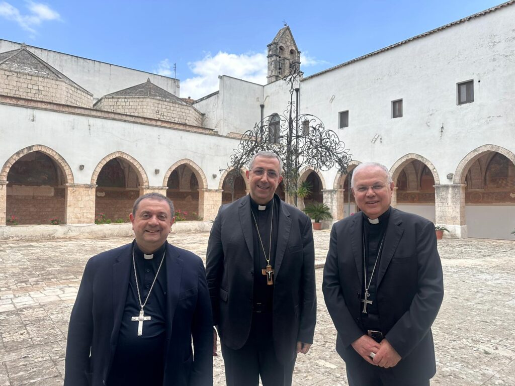 ASSEMBLEA DELLA CONFERENZA EPISCOPALE PUGLIESE: IMPEGNI PASTORALI E NUOVE NOMINE PER IL PONTIFICIO SEMINARIO REGIONALE DI MOLFETTA