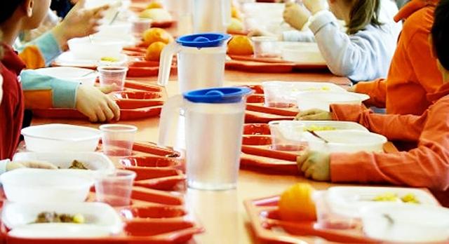 A BARI AL VIA LA CAMPAGNA DI RECUPERO DELLA MOROSIT� DAL 2018 AL 2023 DEL SERVIZIO DI REFEZIONE SCOLASTICA