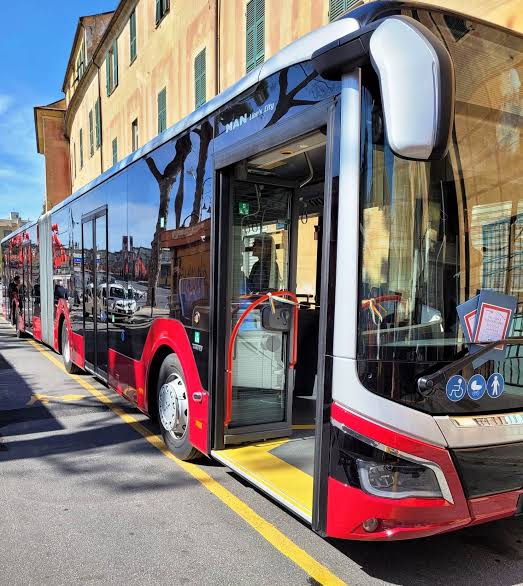 MUVTINBUS365: ABBONAMENTO ANNUALE A 20 EURO, IL COMUNE DI BARI RIPROPONE L�AGEVOLAZIONE