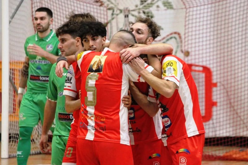 REAL MOLFETTA, A BARLETTA PER CERCARE CONFERME: QUESTO POMERIGGIO, SABATO 31 OTTOBRE, LA SFIDA AL PALADISFIDA