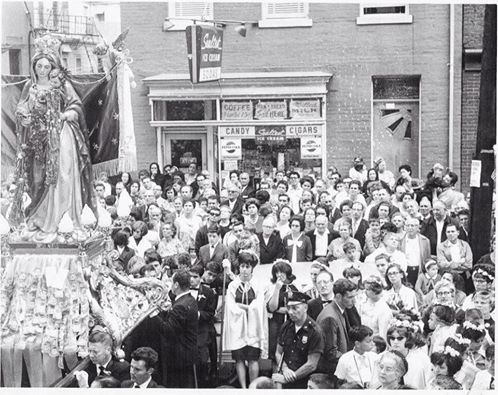 MONS. DOMENICO CORNACCHIA PARTECIPER AD HOBOKEN ALLA FESTA IN ONORE DELLA MADONNA DEI MARTIRI 