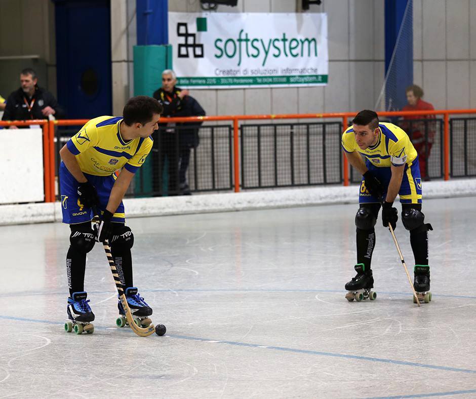 LHOCKEY THIENE PAREGGIA I CONTI CON LA MOLFETTA HOCKEY NELLA SEMIFINALE PLAY OFF PROMOZIONE A2