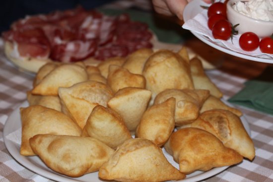 OGGI 11 NOVEMBRE LA FESTA DI SAN MARTINO: FRITELLE E FESTA D'AUTUNNO A MOLFETTA