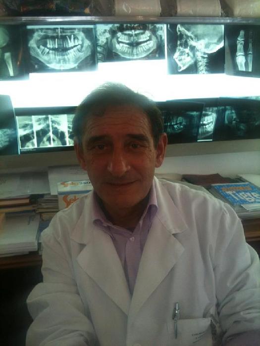 IL COMUNE DI BARI PREMIA IL MOLFETTESE DOTTOR VINCENZO GENCHI LUNED 14 GENNAIO