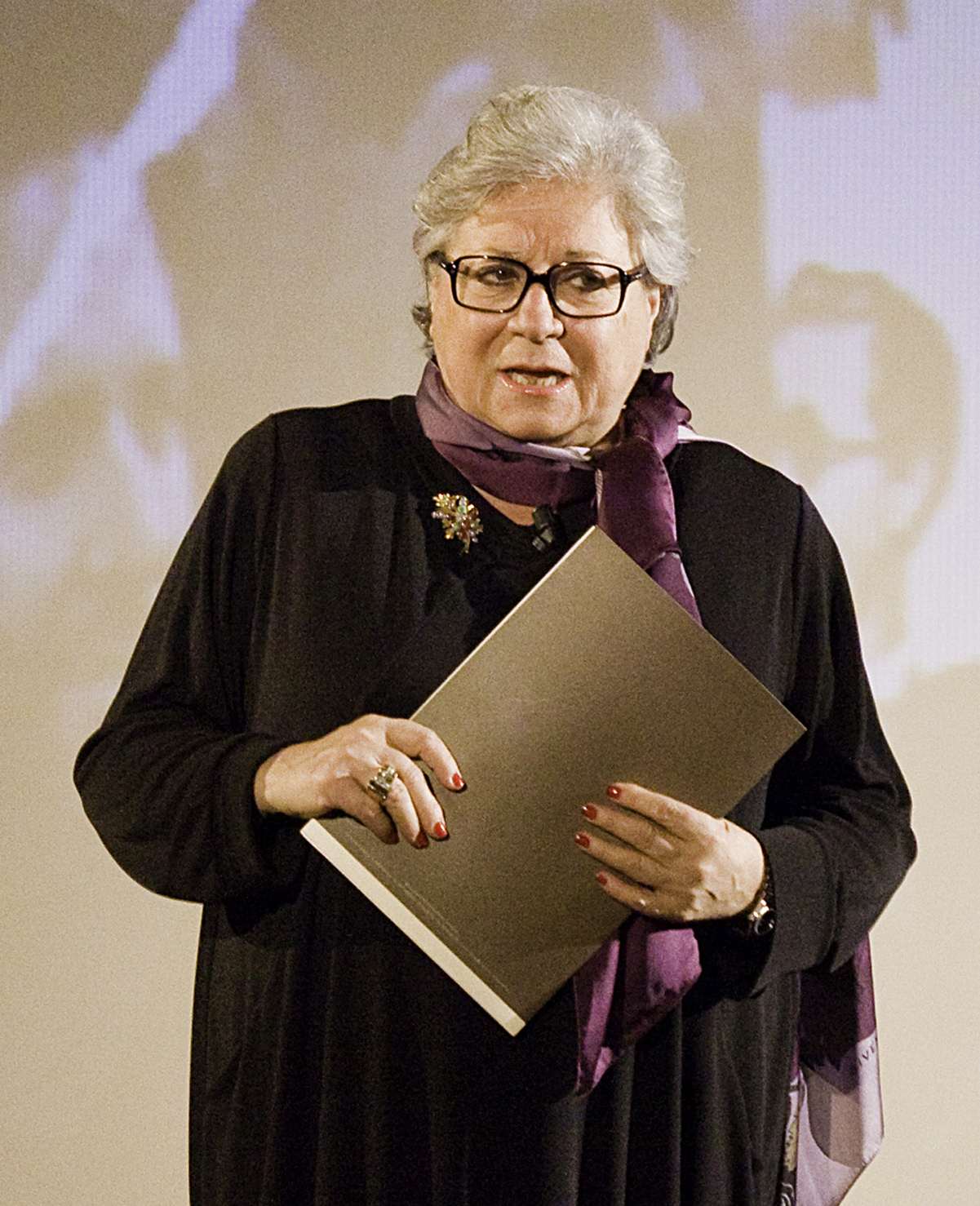 LA DOTTORESSA LIVIA POMODORO DAL TRIBUNALE AL TEATRO