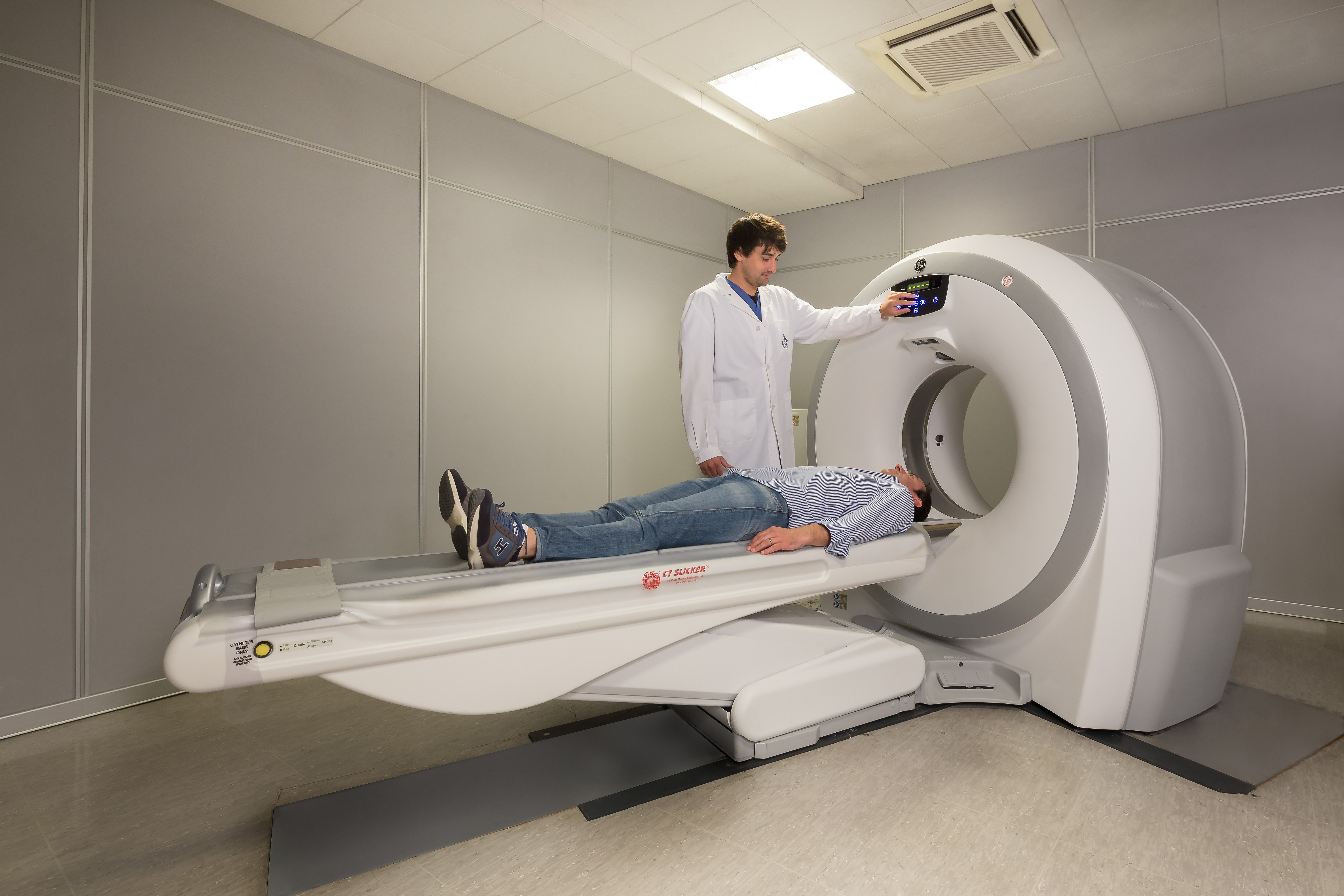 CORONAVIRUS, A BARI INAUGURATA NUOVA RADIOLOGIA DI URGENZA