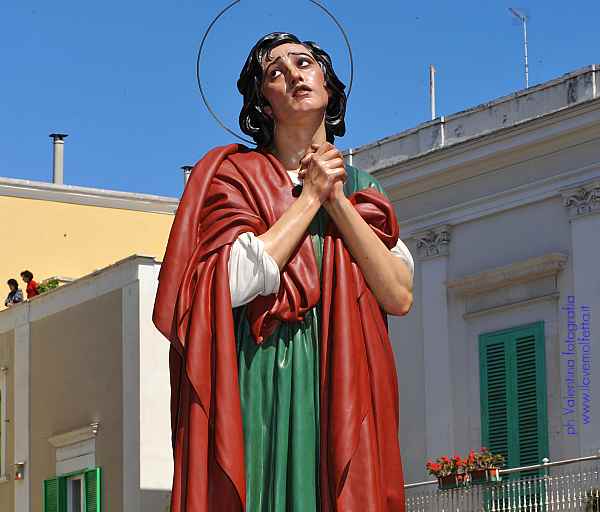 24 GIUGNO LA FESTA DI SAN GIOVANNI TRA FIORONI E RICORDI DEL PASSATO