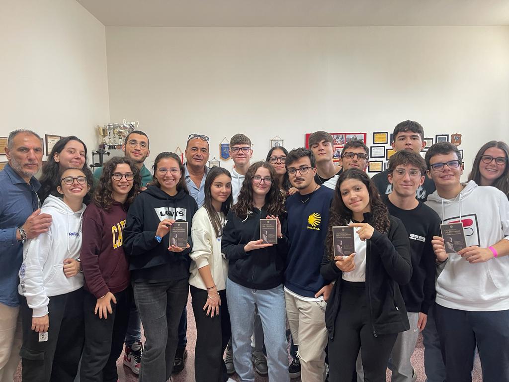 SI E CONCLUSA LESPERIENZA DI ALCUNI STUDENTI DELLI.I.S.S. GALILEO FERRARIS DI MOLFETTA SUL CAMMINO DI SANTIAGO DI COMPOSTELA