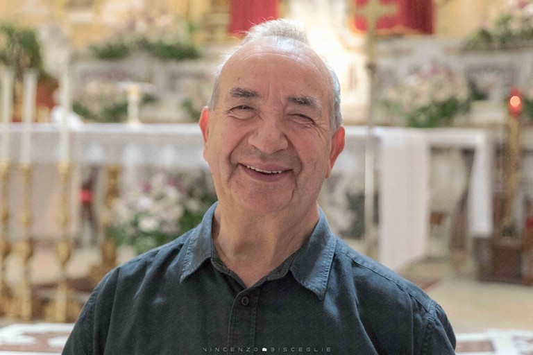 OGGI I FUNERALI DI DON FRANCO SANCILIO IN CATTEDRALE. IERI LA VEGLIA NELLA