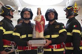 QUANDO LE ASSOCIAZIONI FIRMARONO LA PETIZIONE PER CHIEDERE IL DISTACCAMENTO DEI VIGILI DEL FUOCO A MOLFETTA